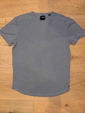 Cuts Curve Hem Crew Shirt Grey M